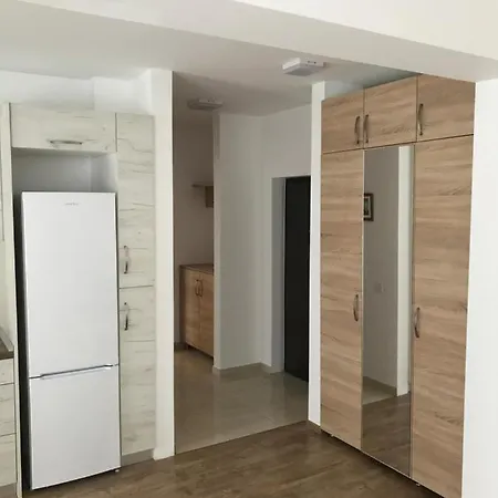 R&s Apartman